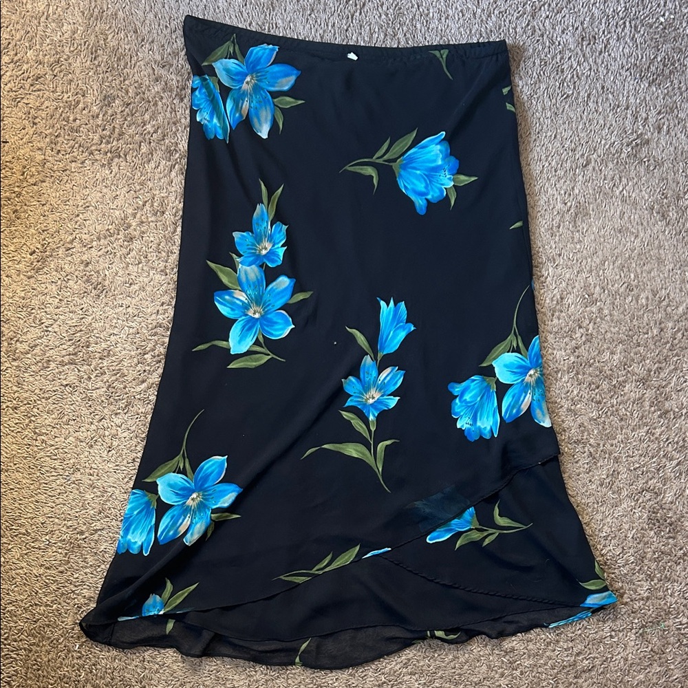 Black Skirt